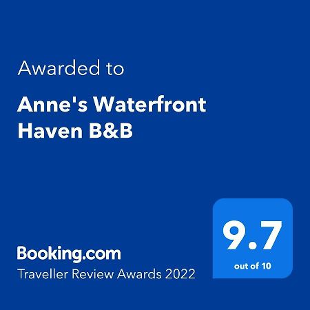 Anne'S Waterfront Haven B&B Corlette Екстериор снимка